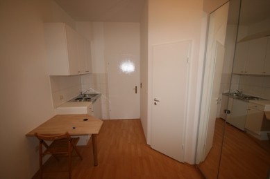 Studentenwohnheim Clemensstr. 127 hier C02